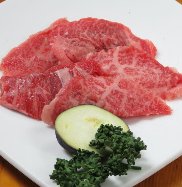 ◇Price from 20 years ago! Revived for the first time in 20 years!! Kuroge Wagyu Beef at a shocking price!◇ Kuroge Wagyu Premium Kalbi 480 yen (528 yen including tax)