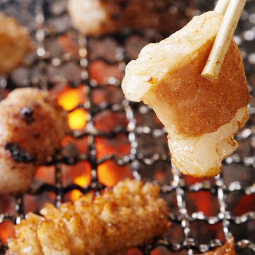 自慢の七輪で焼肉を◎