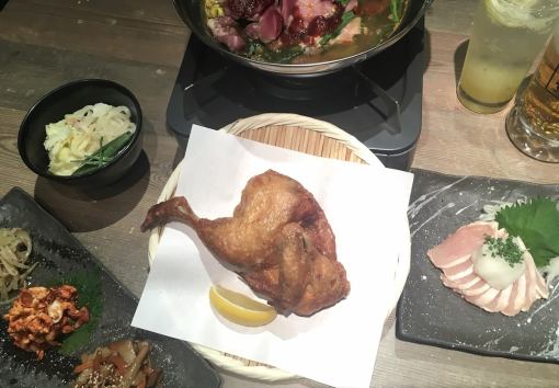 【For those who want to enjoy a pan too】 All six items including frying of round chicken 2 H Drinking course and drinking course 3500 yen