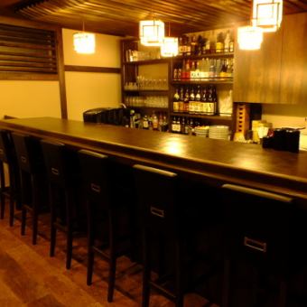 There are 6 counter seats.We also accept a single all-you-can-drink [1500 yen (excluding tax)], so it is ideal for after-party parties and when you are short of drinks.