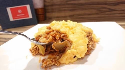 Fluffy omelet rice with mushroom demi-glace