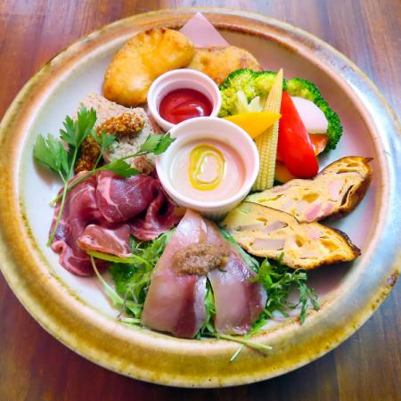 [2 hours of all-you-can-drink included] A platter of 6 popular appetizers! Then, order any additional dishes you like. ★Private rooms available★