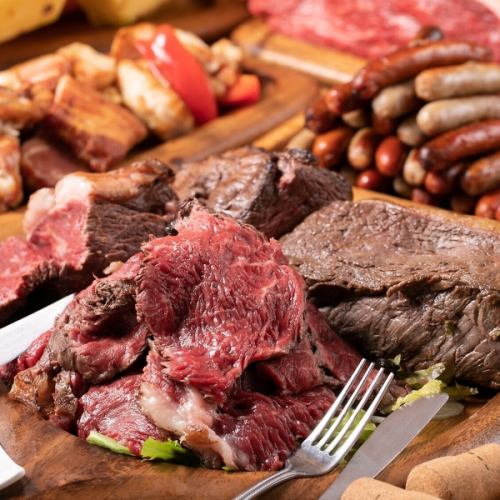 Enjoy a luxurious time with all-you-can-eat churrasco