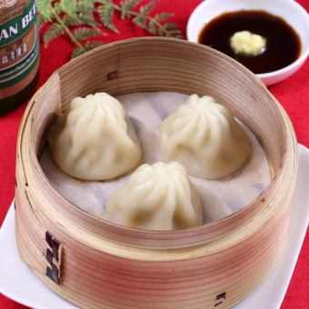 小籠包 3개