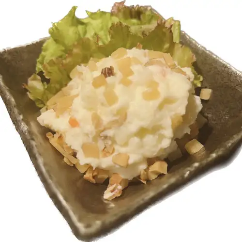 いぶりがっこポテトサラダ