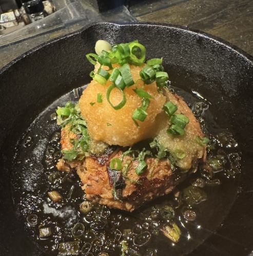 鶏なんこつ入りおろしハンバーグ