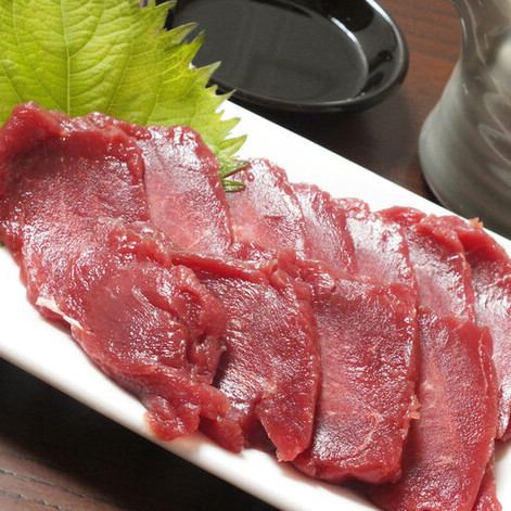 If you want horse sashimi, come to our store!