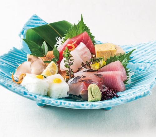 Sashimi treasure platter