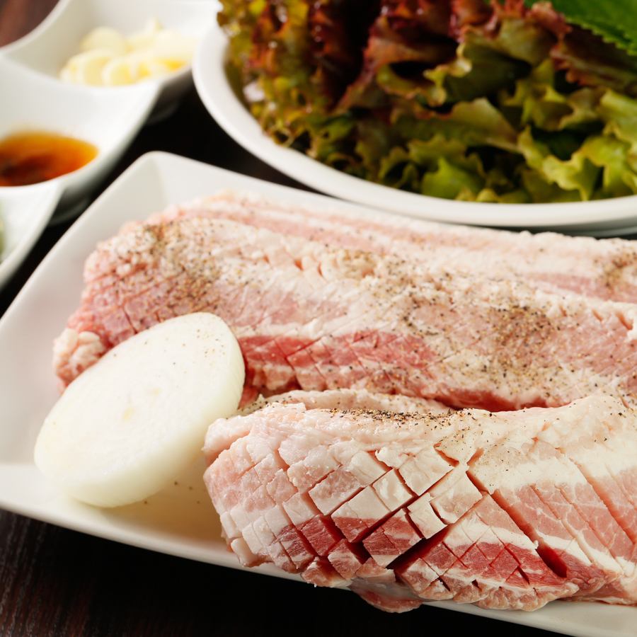 "Samgyeopsal course 9 dishes" 4000 yen → 3000 yen (tax included)
