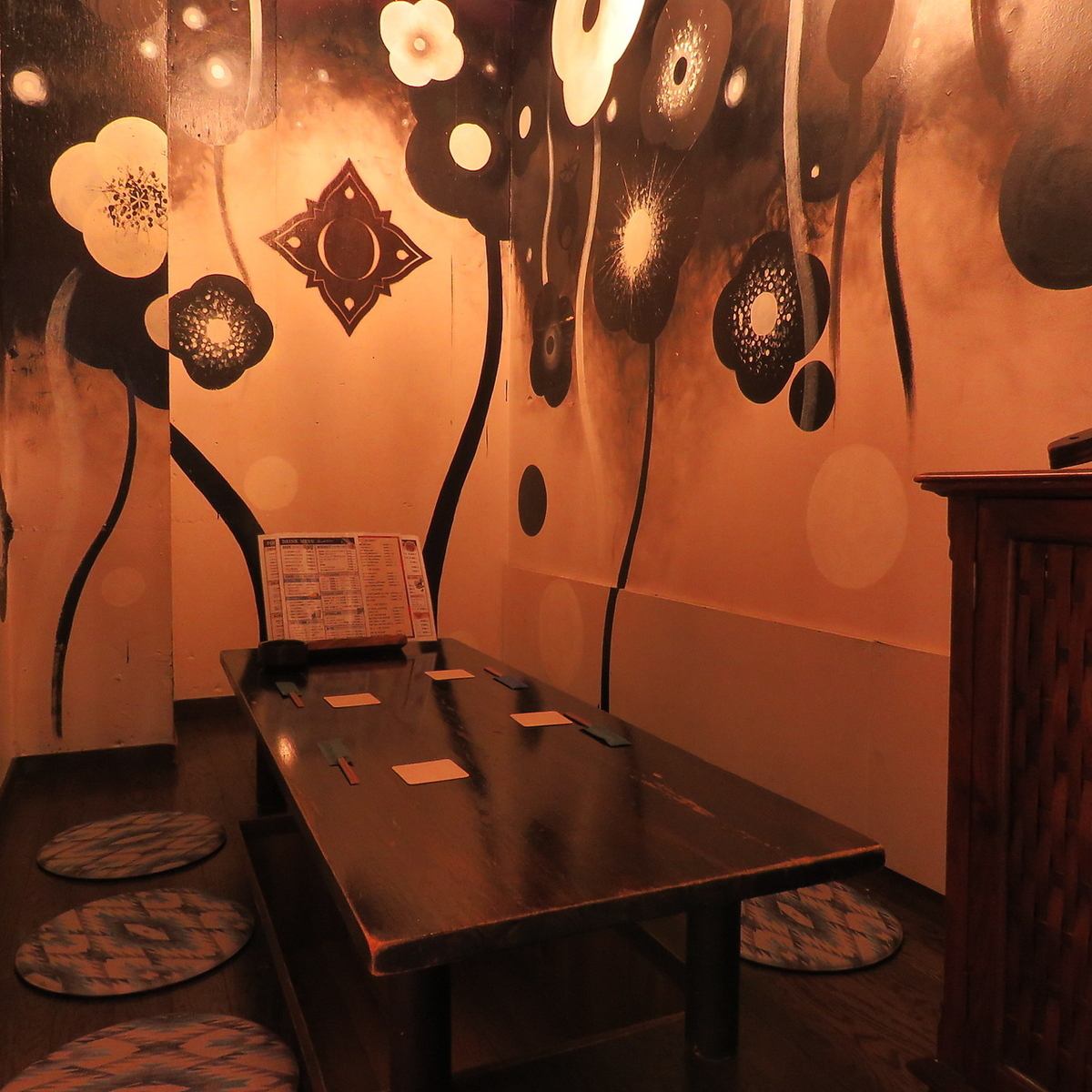 落ち着いた雰囲気の店内でゆっくりとお過ごしいただけます！