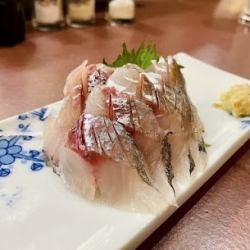 鯵刺し