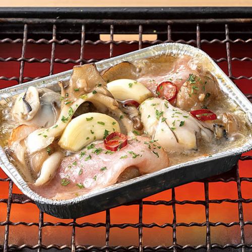 [Tabletop Grill] Oyster, Mushroom, and Bacon Ajillo