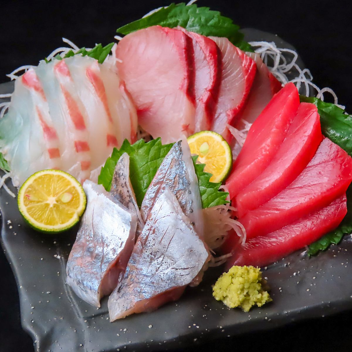 Enjoy crunchy fresh fish! This is a great restaurant that also has meat dishes!