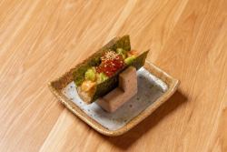 酪梨、鮭魚、鮭魚籽