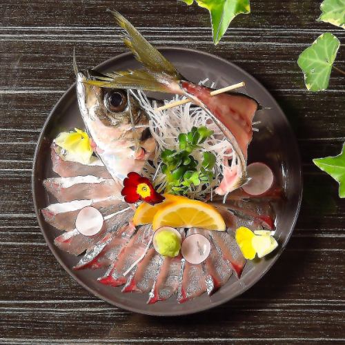 食材からこだわった自慢の魚料理を是非ご賞味ください。