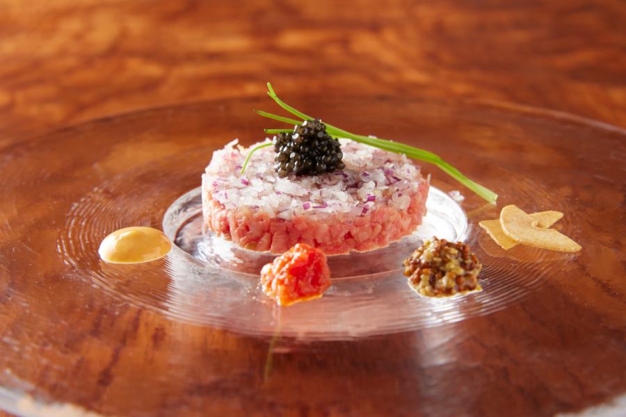 【低温調理】黒毛和牛とキャビアのタルタルステーキ