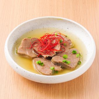 茹で牛タン