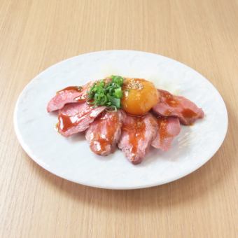 牛タンユッケ