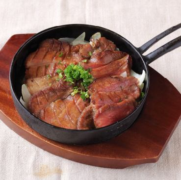 厚切り牛タン焼き