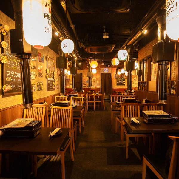 池袋駅から徒歩2分の好立地！宴会はもちろん、ご友人やご家族でのお食事にも最適です。飲み放題付きコースもご用意しておりますので、ご予算や人数などお気軽にご相談お問い合わせくださいませ。池袋で話題のやきもん酒場をゆったりお楽しみください！宴会や接待、女子会や誕生日会などでもご利用可能！宴会貸し切りも可能!
