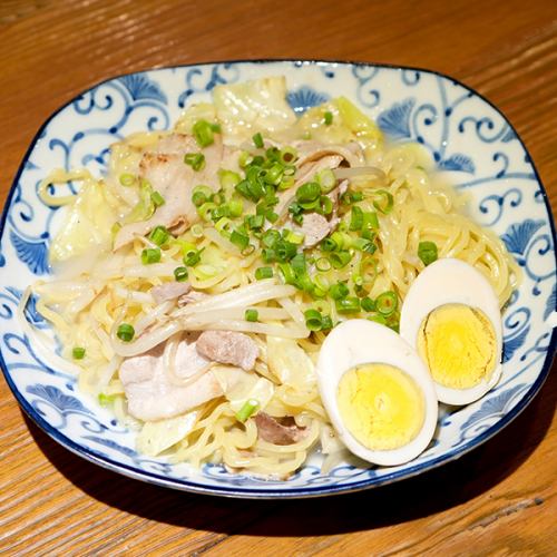 博多豚骨焼きラーメン