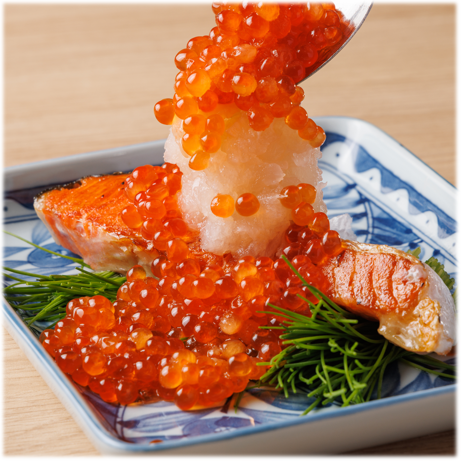 3-minute walk from Yokohama Station. Private rooms available. 140 seats. Smoking permitted.