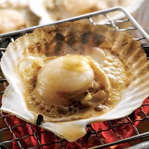 【うまい！！】殻付ホタテのバター醤油焼き
