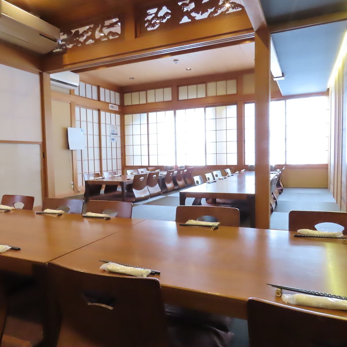 大小様々な個室をご用意しております。