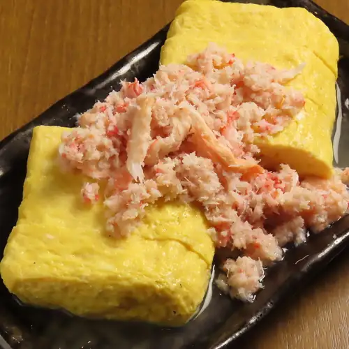 だし巻き玉子～カニほぐし身のせ