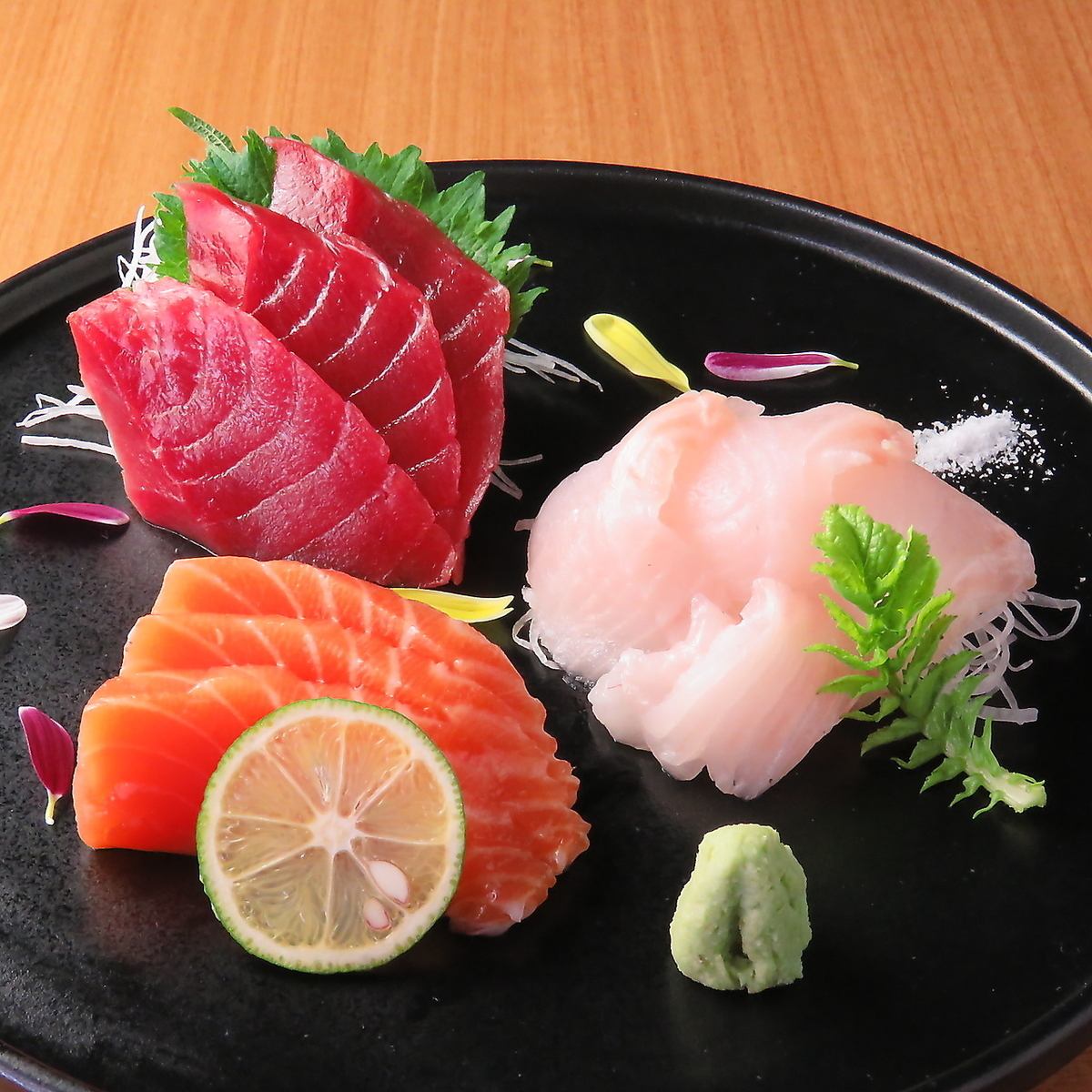 鮮度抜群☆斜里で水揚げされた魚を中心とした海鮮が楽しめます◎