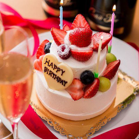 從蒲田站步行3分鐘♪我們將為您贈送我們的招牌超大蛋糕盤！