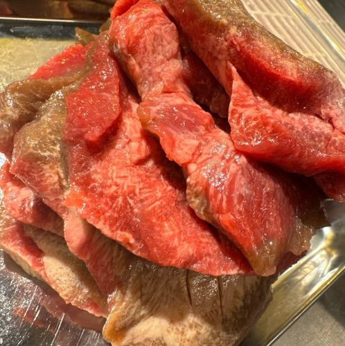 A luxurious and exquisite dish with melting flavor that fills your mouth