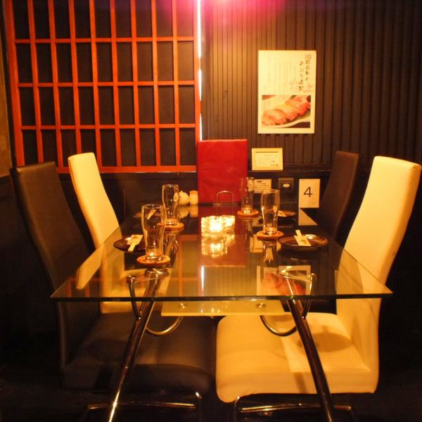 Ideal for small parties ◎ We have 4 private rooms that can accommodate 2 to 6 people.You can have lively conversations without worrying about your surroundings★