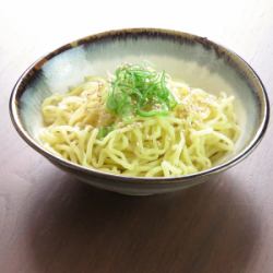 〆の中華麺