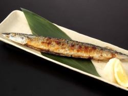 【数量限定】生秋刀魚の炭火塩焼き