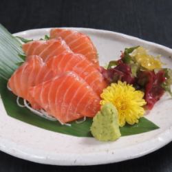 サーモン刺し