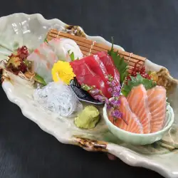 鮮魚三点盛り(各３貫)