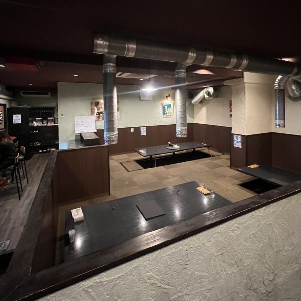 全席掘りごたつの店内は、最大40名で貸切可能!オトクな飲み放題プランもございます♪個室のお席は、20名様で利用可能です♪プライベートシーンから宴会・パーティーシーンまで幅広く活用ください◎