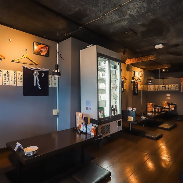 全席掘りごたつの当店は、くつろぎ空間を提供し、食事と会話を楽しむのに最適な場所です。アットホームな雰囲気の中で、友人や家族との特別な時間を過ごせます。さまざまなシーンでご利用いただけるため、誕生日や記念日、仕事の打ち上げなど、幅広く対応。美味しい料理と共に、心温まるひとときをお楽しみくださいませ！