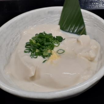 おぼろ豆腐の冷奴