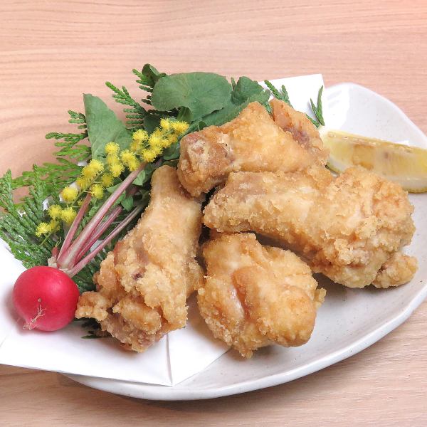 [You can also eat in the store!] In addition to yakitori, there are plenty of a la carte menus♪