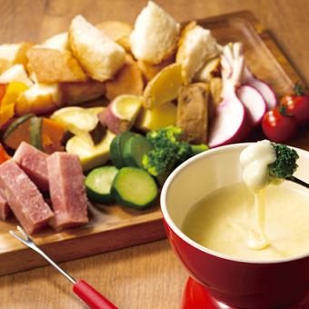 [Best value, 3 hours of all-you-can-drink included] All-you-can-eat course of 26 meat sushi and cheese fondue items [4,000 yen → 2,980 yen]