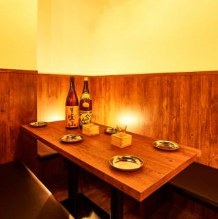Would you like to spend a relaxing time in a blissful Japanese space? Our restaurant boasts Japanese-style private rooms.You can enjoy your meal in a peaceful atmosphere in a private room that incorporates traditional Japanese elements.