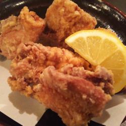 若鶏のからあげ