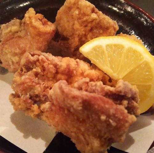 若鶏のからあげ