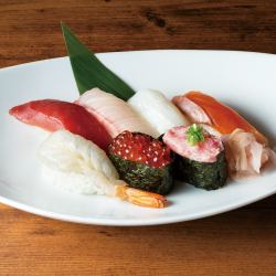 Assorted seven colorful nigiri sushi