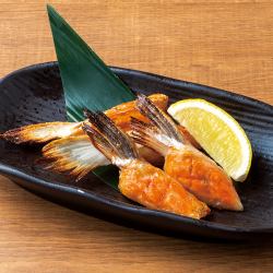 Salt-grilled silver salmon fins