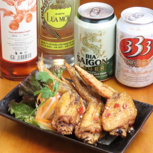 鳥のもも肉 骨付き揚げ