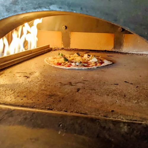 自家製窯焼きピザを660円で♪