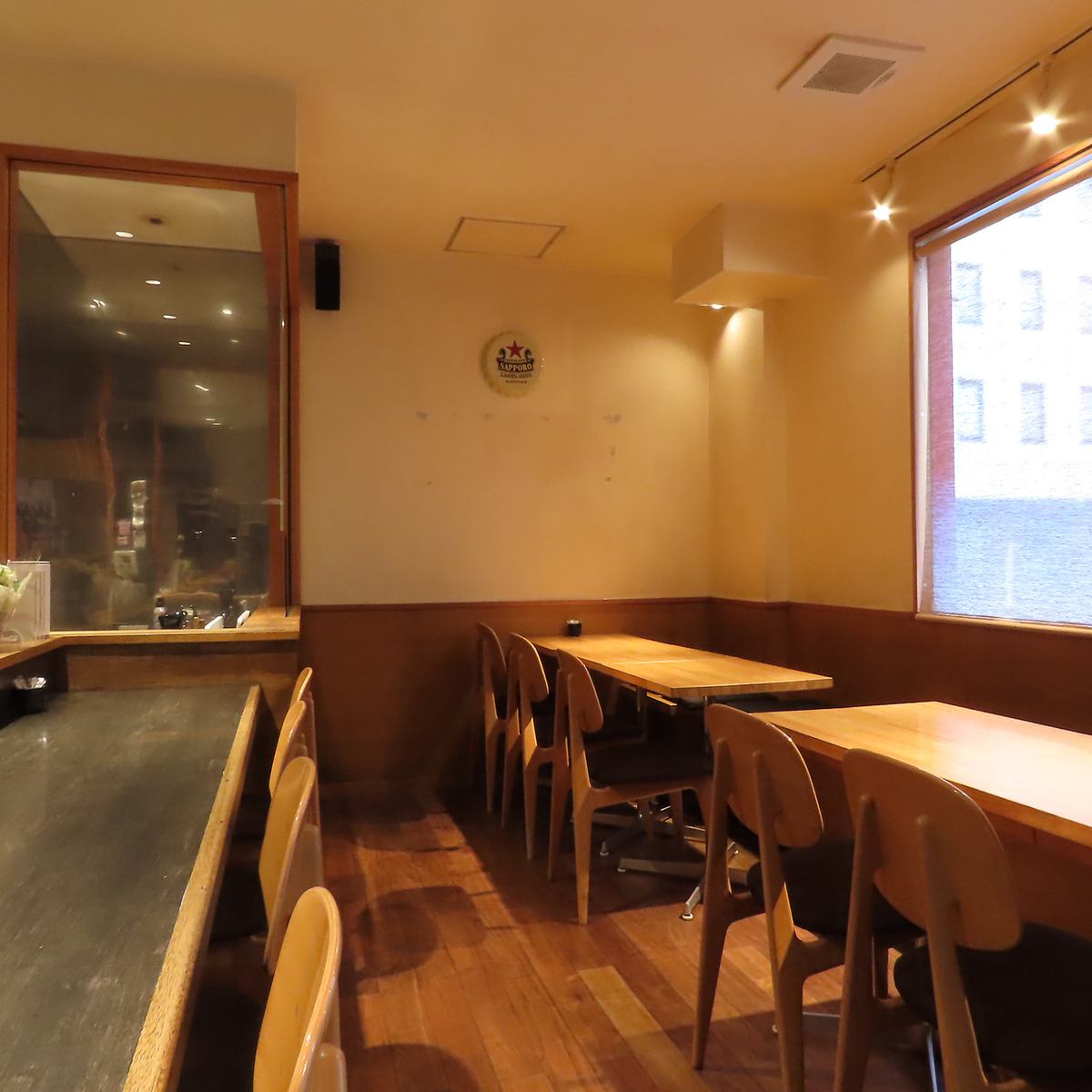 店内はお洒落な癒しの和風テイスト、ご利用しやすいお店です◎